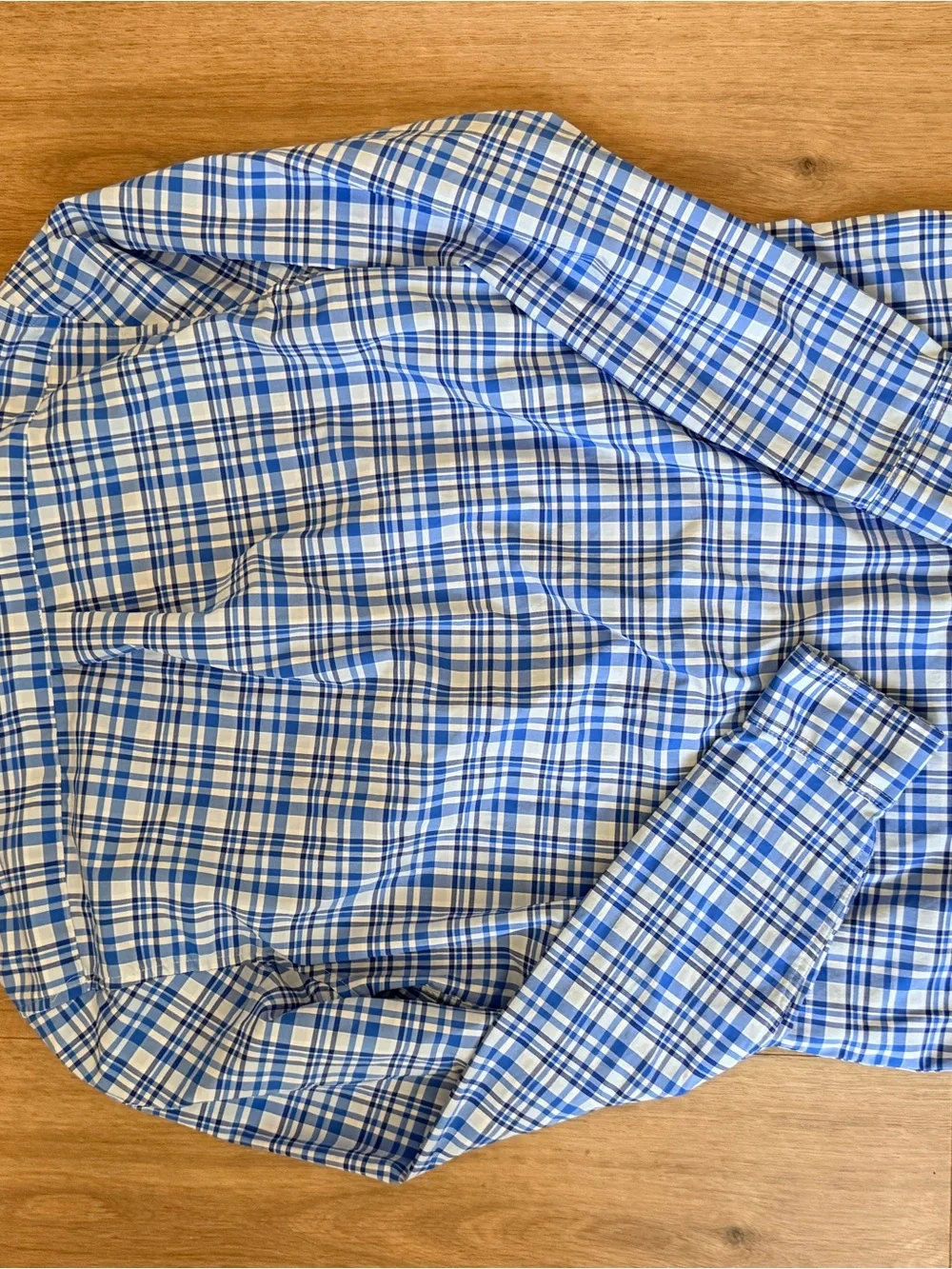 Vineyard Vines Peformance Blue & White Plaid Athletic Button-Down Shirt